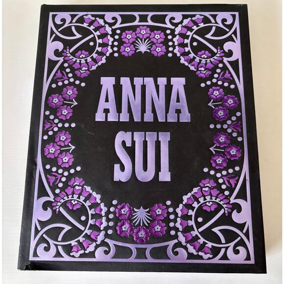 ANNA SUI Hardcover Art Book Fashion Coffee Table 2010 Andrew Bolton - Picture 2 of 10